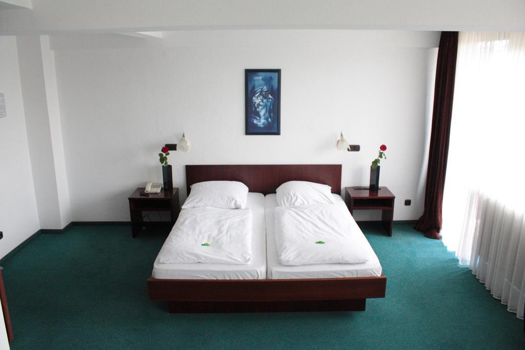 Hotel Mainbogen Offenbach am Main Eksteriør billede