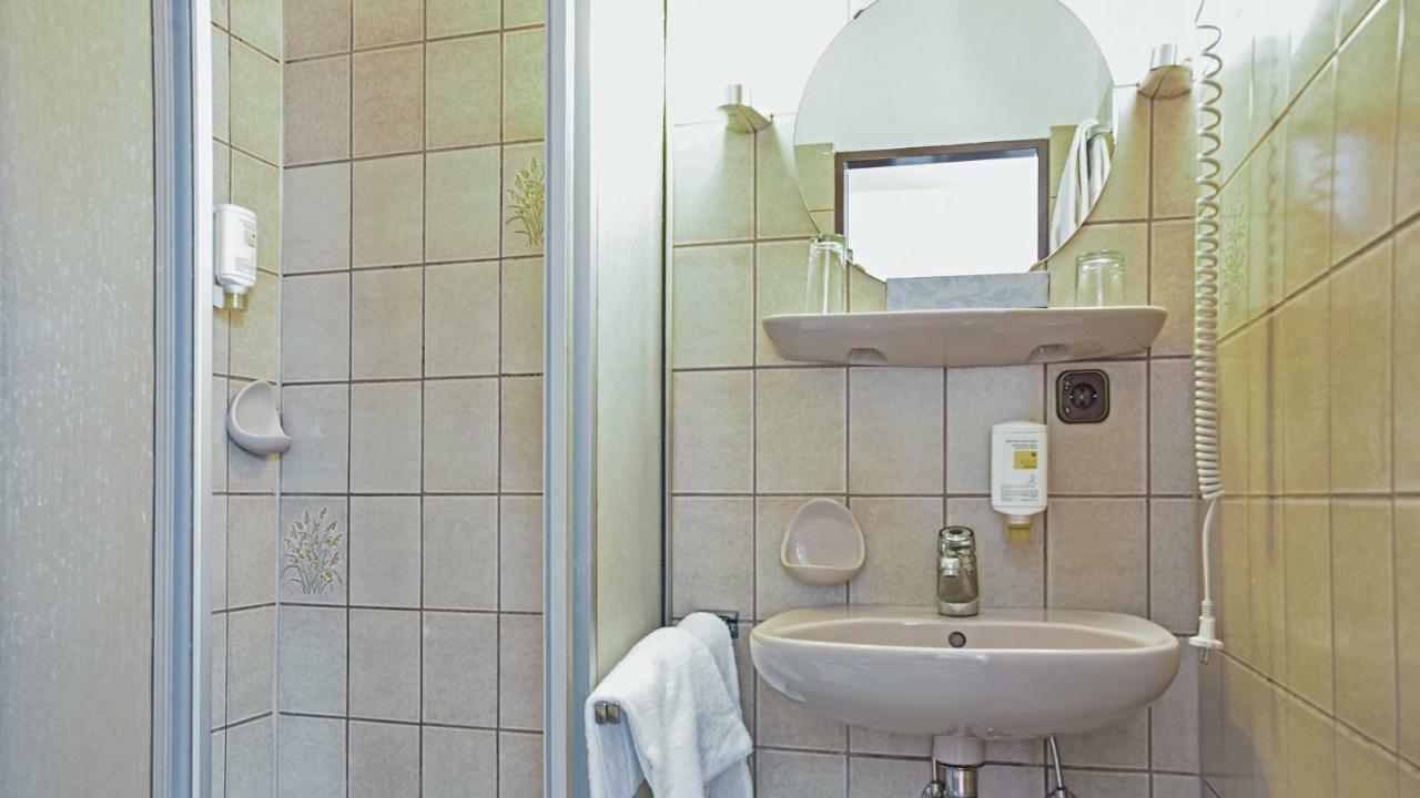 Hotel Mainbogen Offenbach am Main Eksteriør billede